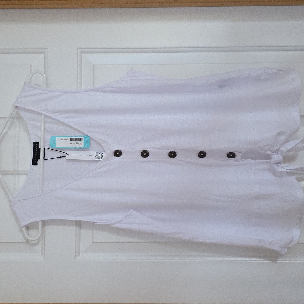 Stitch fix womens Sanctuary Xxl   white top